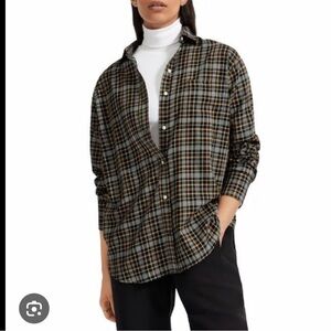 Everlane Black and Tan Plaid button down Shirt